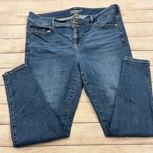 Torrid 22T Super Soft Jeggings Blue Denim Stretch Mid Rise Button Fly